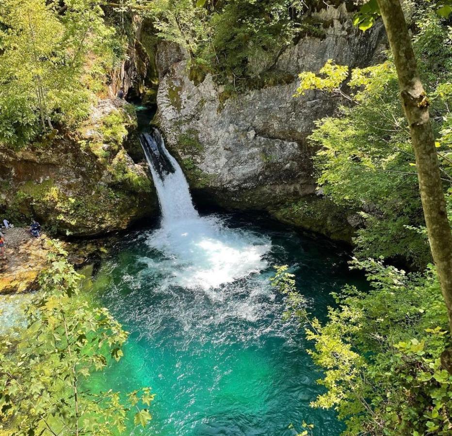 Gjovalin Lokthi Hotel Shkoder Luaran gambar