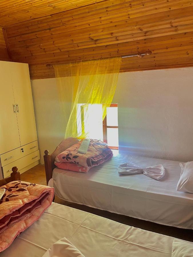 Gjovalin Lokthi Hotel Shkoder Luaran gambar